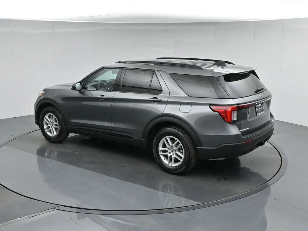 New 2026 Gray Ford Active image 42