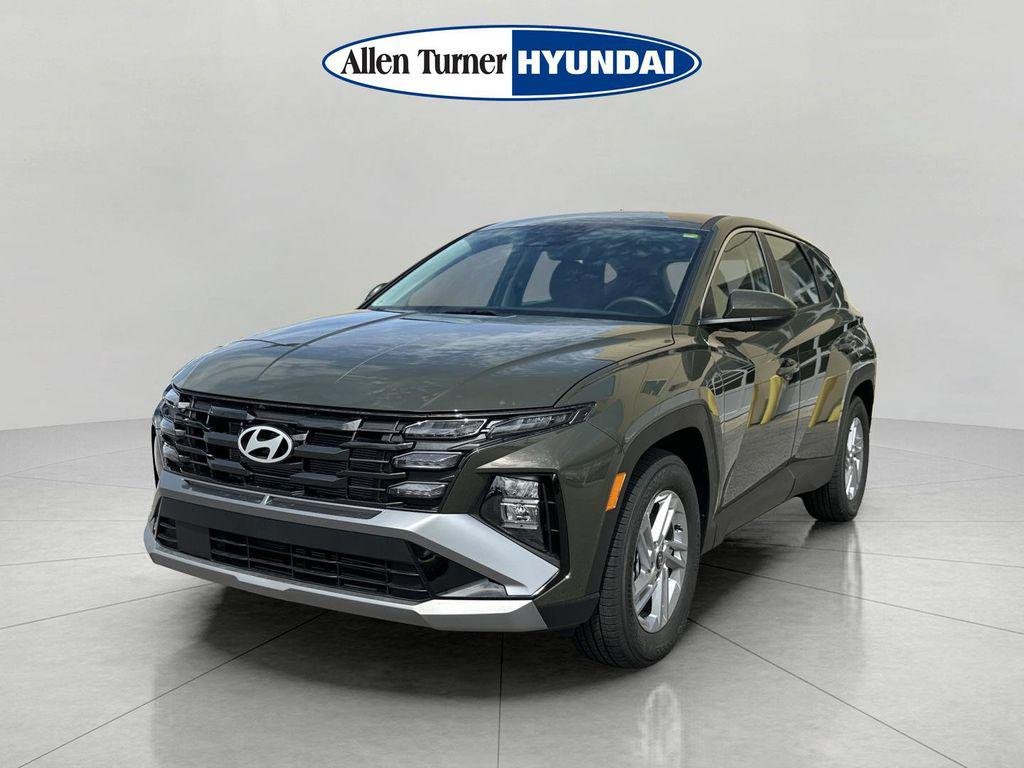 New 2026 Rockwood Green Hyundai SE FWD image 3