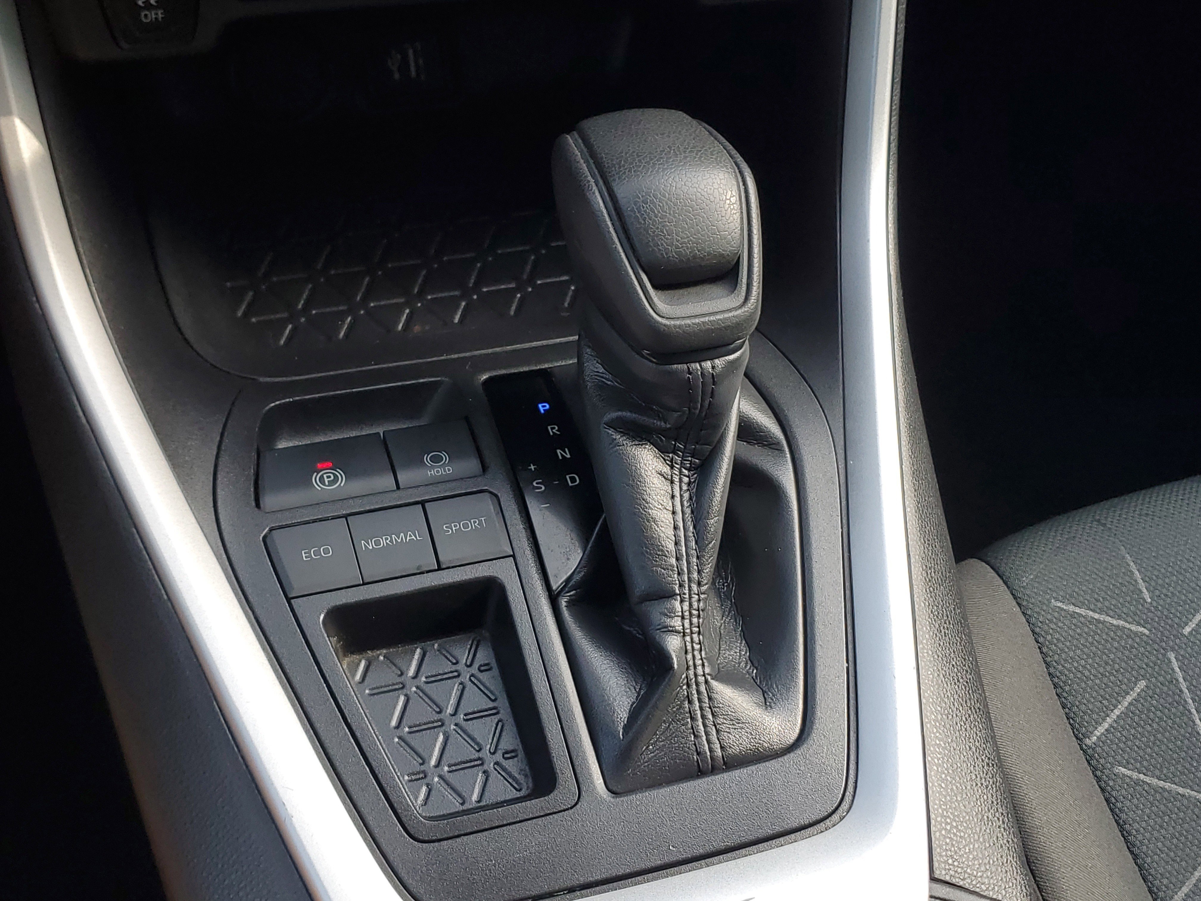Used 2024 Black Toyota XLE image 27
