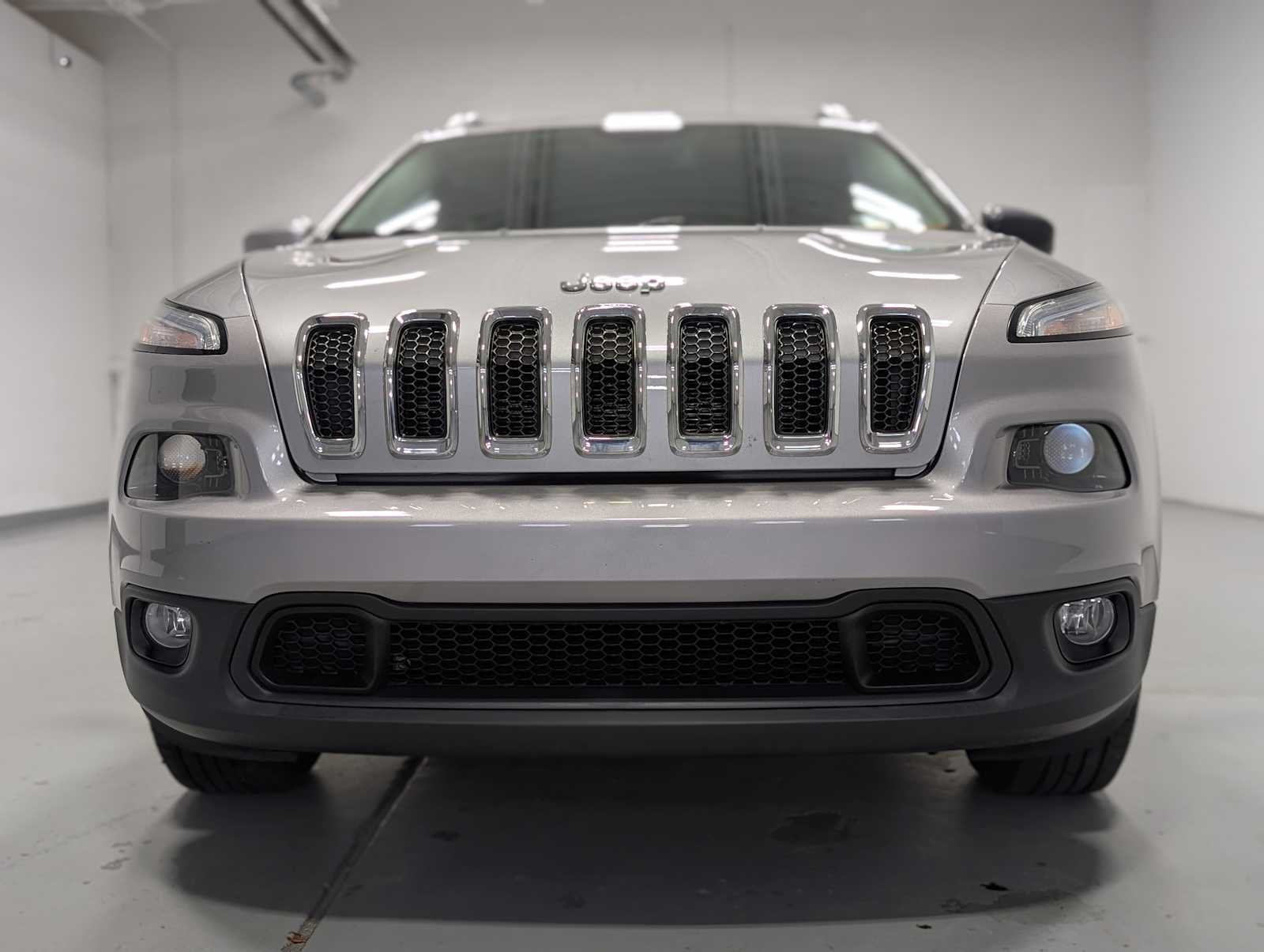 Used 2016 Jeep Cherokee Latitude with VIN 1C4PJMCSXGW130827 for sale in Greensburg, PA