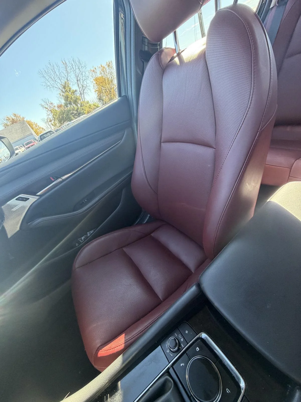 Used 2022 Polymetal Gray Metallic Mazda Carbon Edition image 22