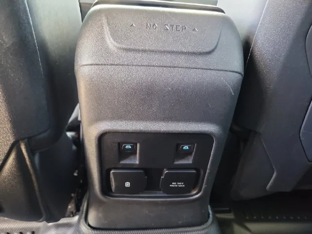 Used 2024 White Ford Black Diamond image 15