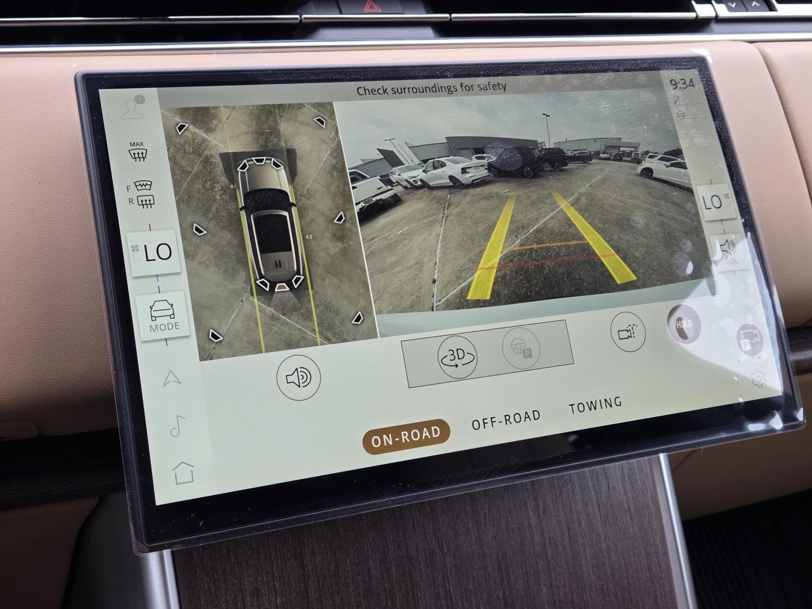 New 2026 Fuji White Land Rover SE image 27