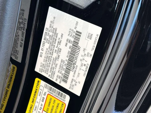 Used 2017 Black Ford Shelby GT350 image 25