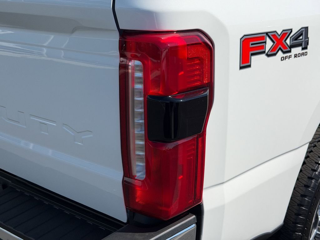 New 2026 Star White Metallic Tri-Coat Ford F-250® Lariat® image 11