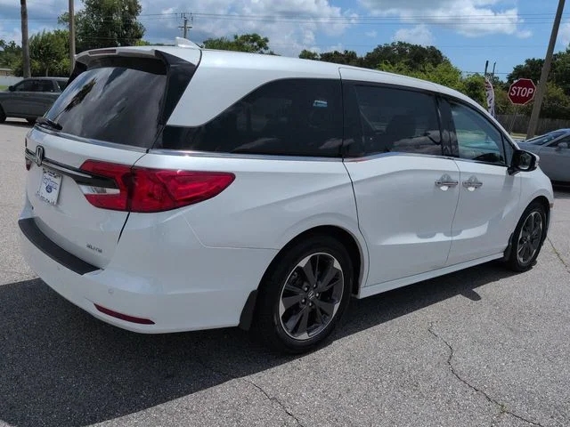 Certified Used 2023 Platinum White Honda Elite image 4