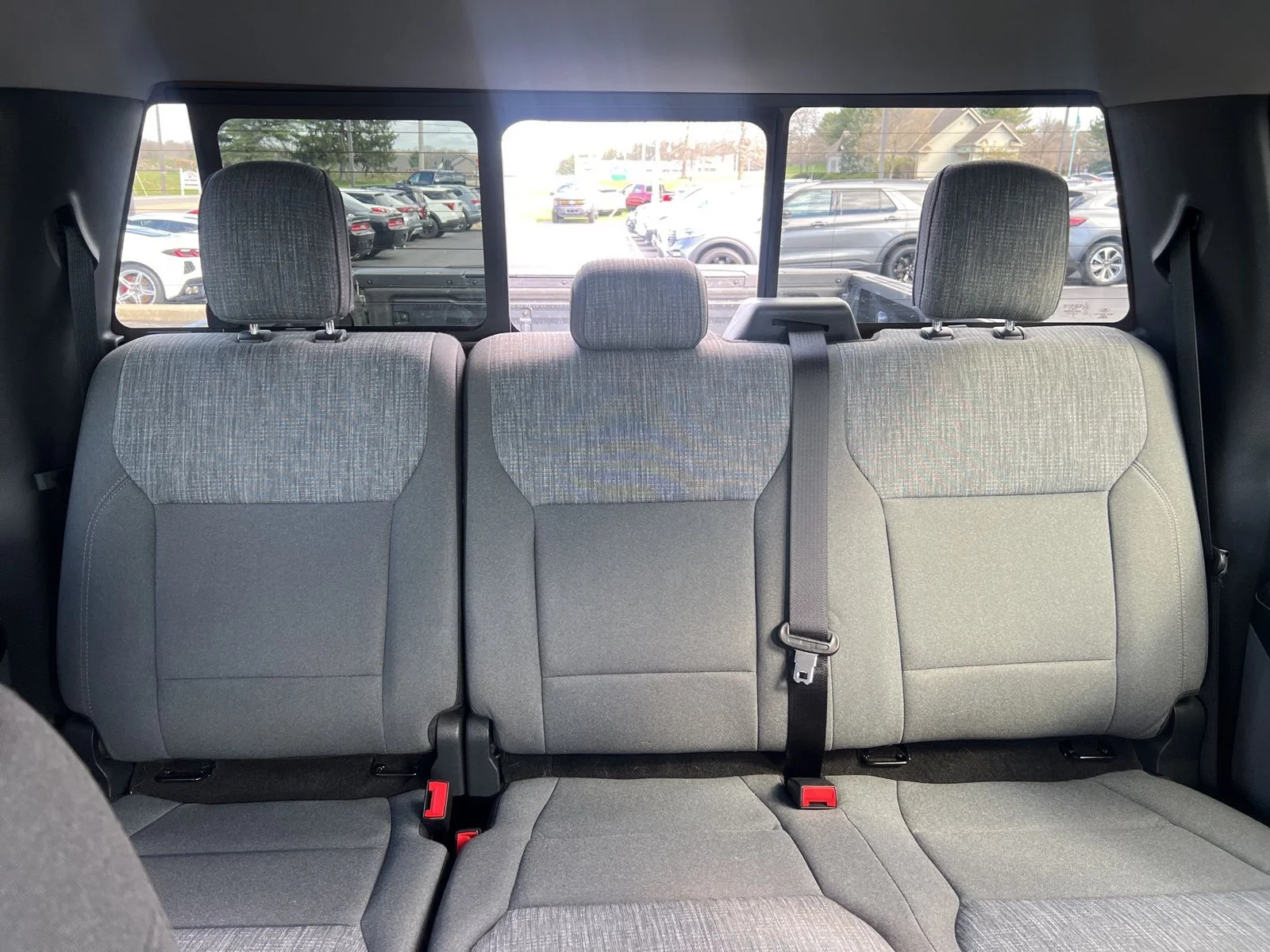 Used 2021 Agate Black Metallic Ford XLT image 33