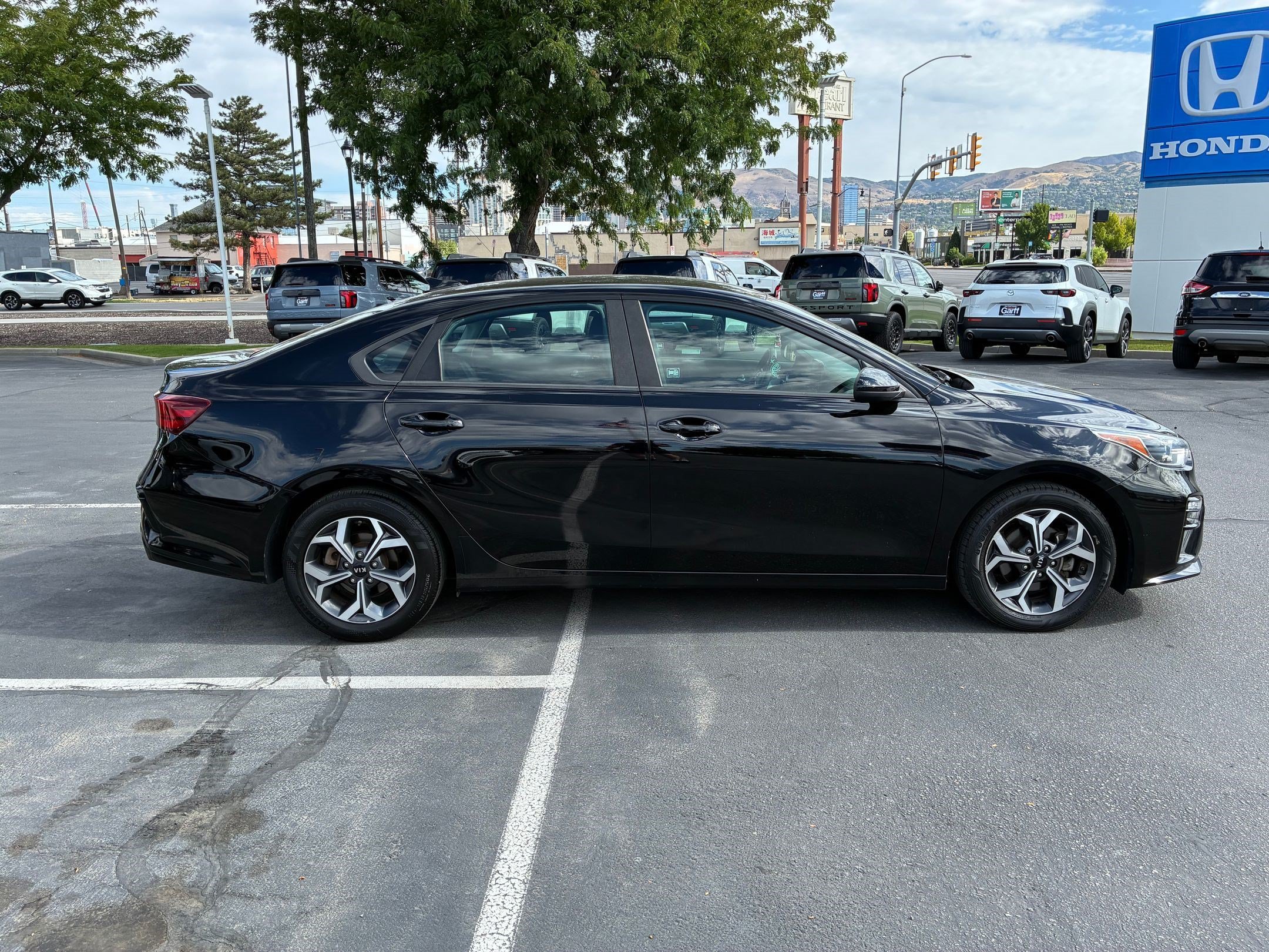 Used 2019 Aurora Black Kia LXS image 2