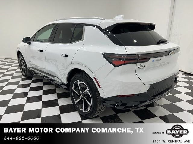 Used 2024 White Chevrolet LT image 3