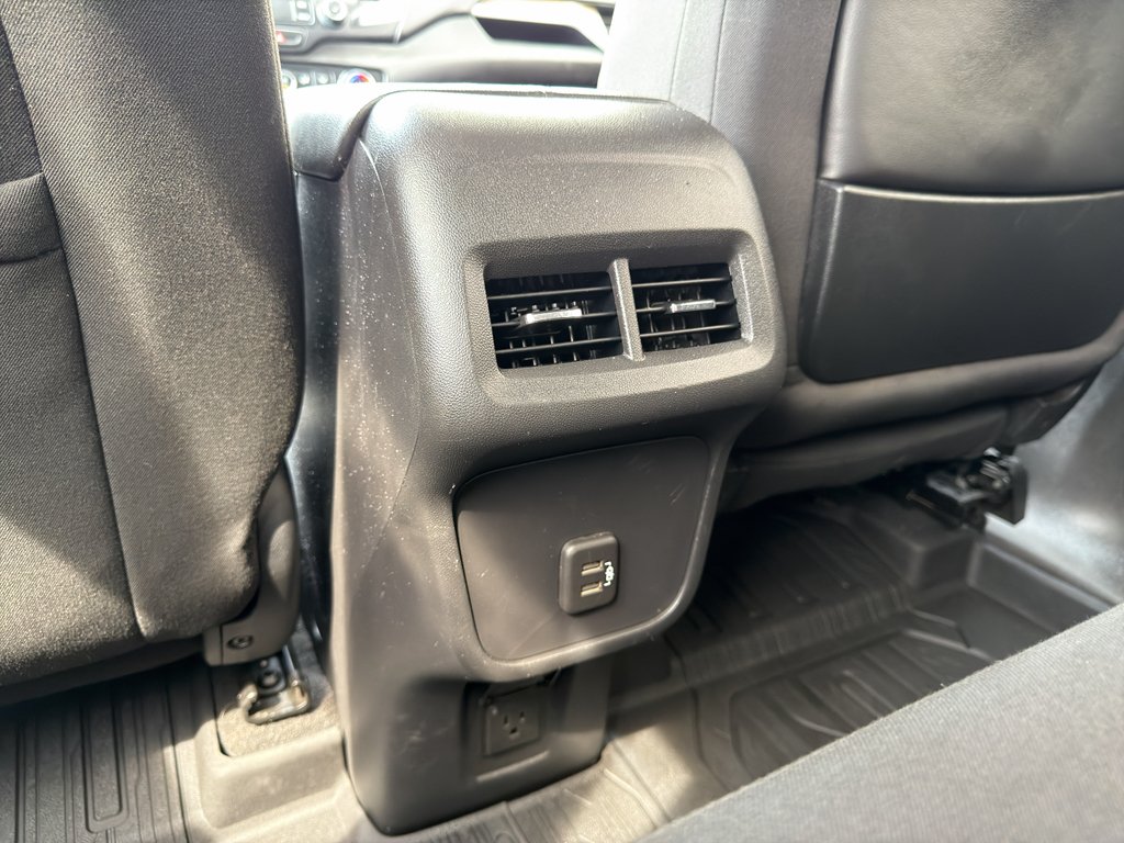 Used 2020 Summit White GMC SLE image 15