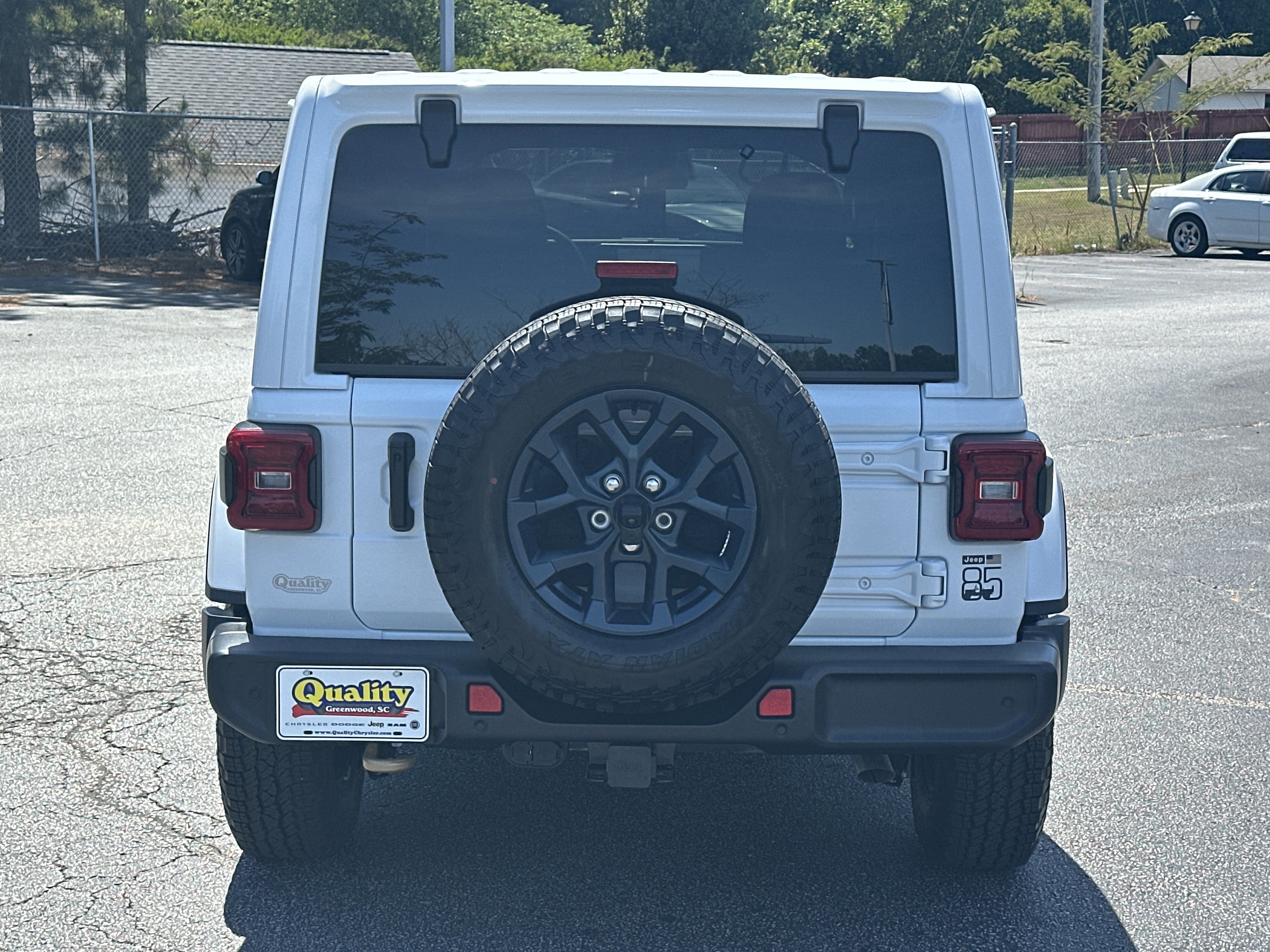 New 2026 Bright White Clear-Coat Exterior Paint Jeep 85th Anniversary image 7