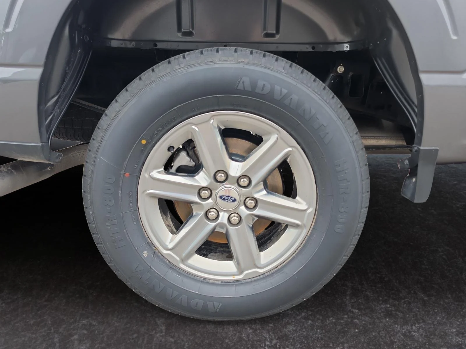 Used 2024 Carbonized Gray Ford XLT image 27