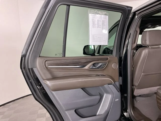 Used 2022 Black GMC Denali image 26
