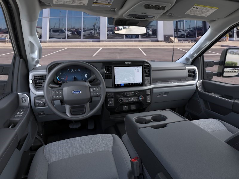 2026 Ford F-350 Super Duty XLT - Photo 9