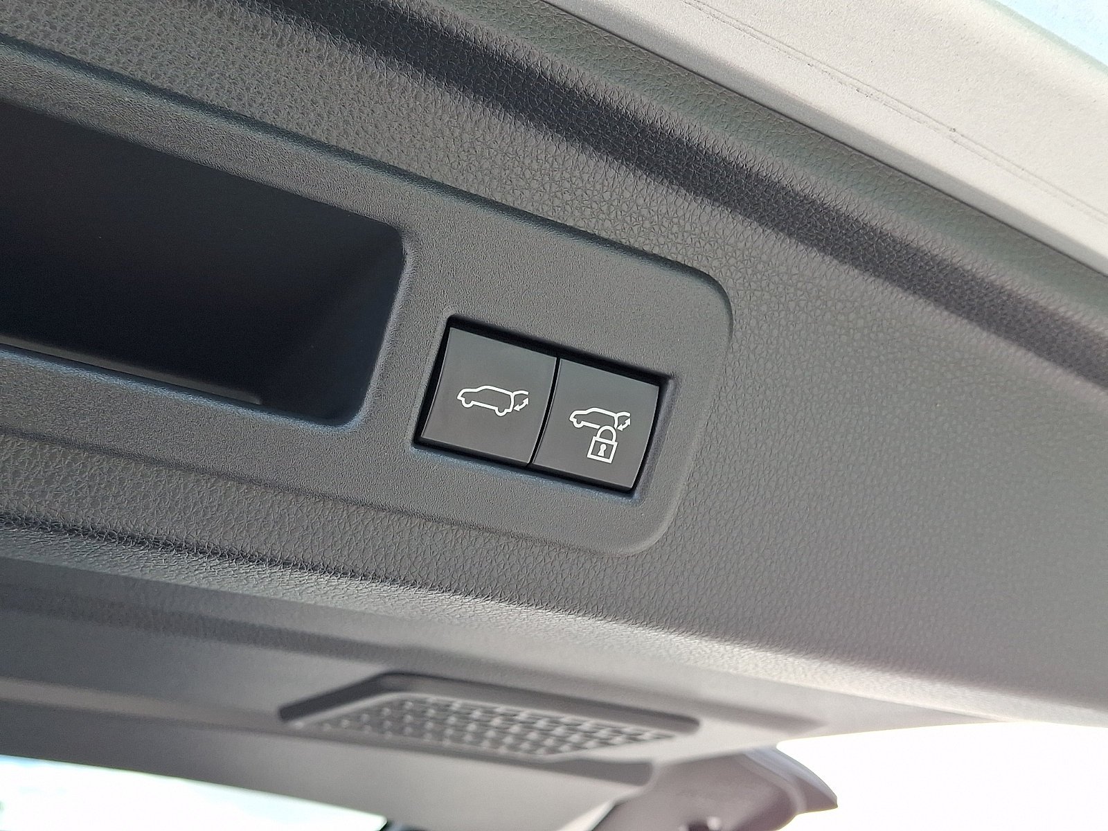 Used 2025 Cutting Edge   1L0 Toyota Limited image 31