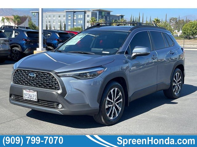2024 Toyota Corolla Cross XLE