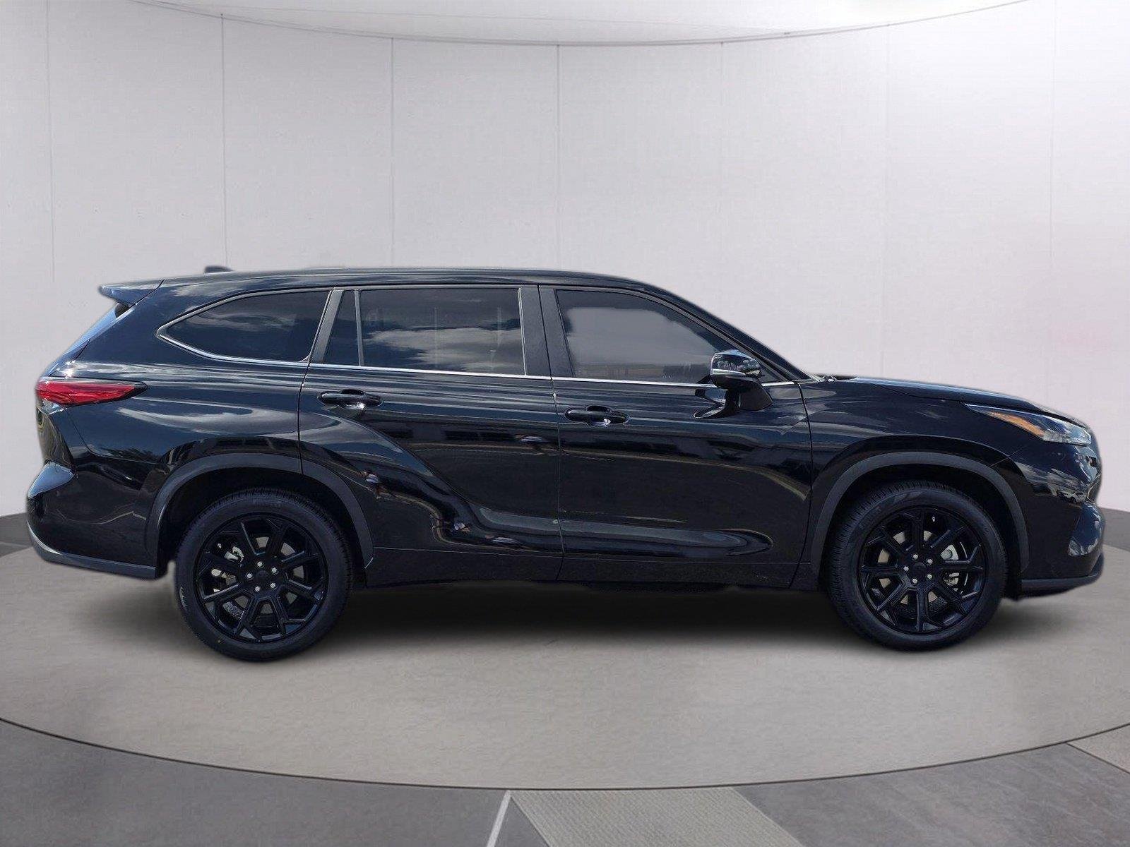 Used 2023 Midnight Black Metallic Toyota LE image 4