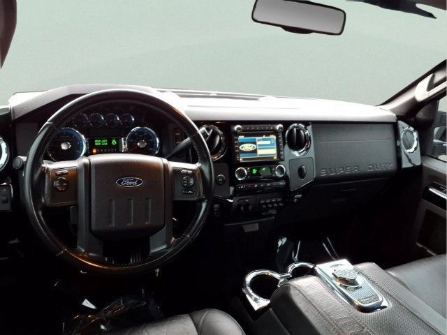 Used 2009 Black Ford XL image 5