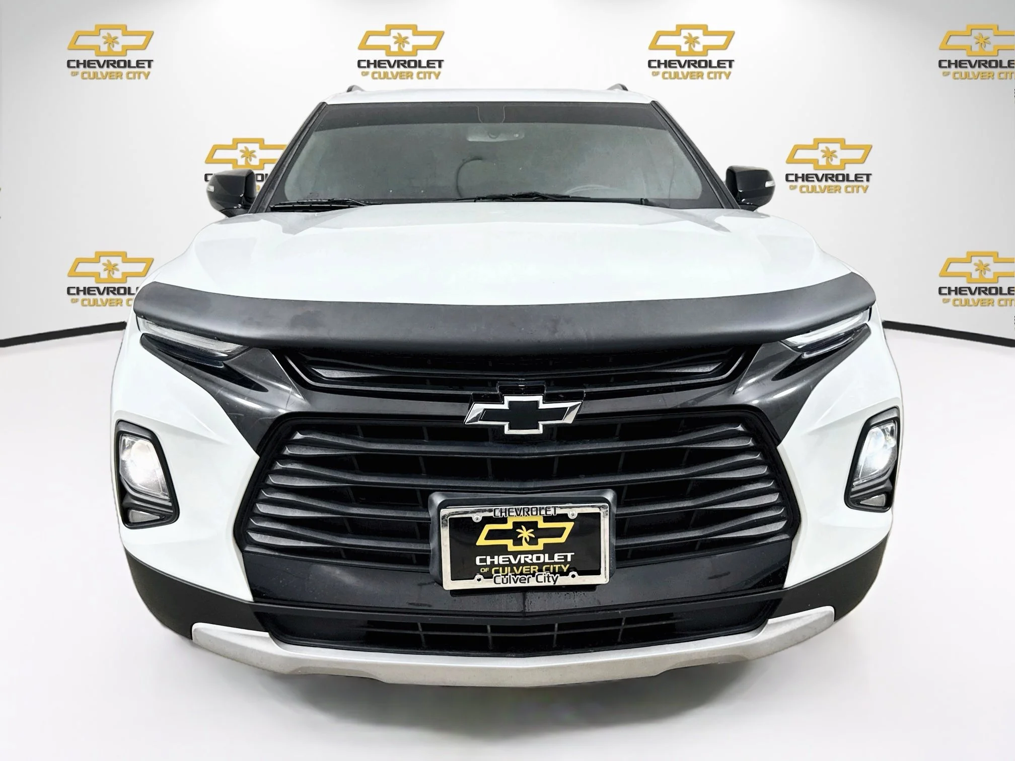 Used 2020 SUMMIT WHITE Chevrolet LT image 2