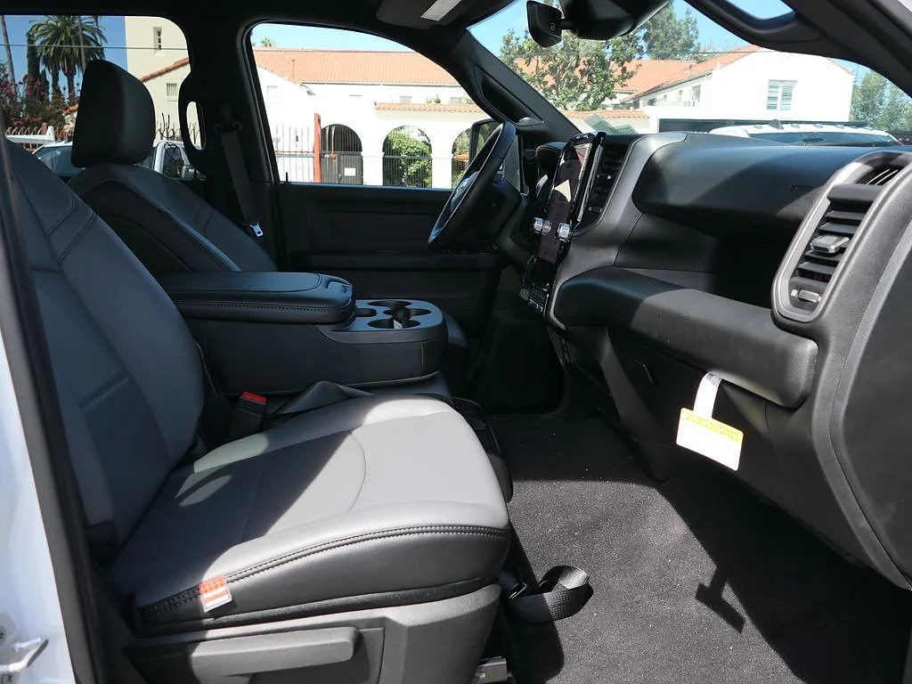 2026 RAM 3500 Tradesman - Photo 23