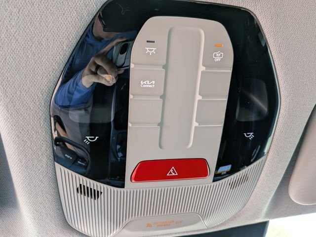 New 2026 Aurora Black Pearl Kia LX image 20