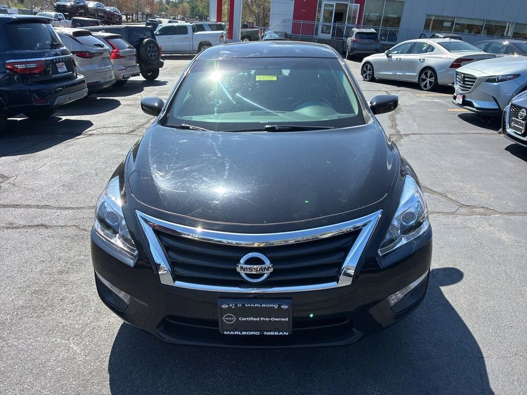 Used 2013 Nissan Altima Sedan SV with VIN 1N4AL3AP0DN435270 for sale in Marlborough, MA