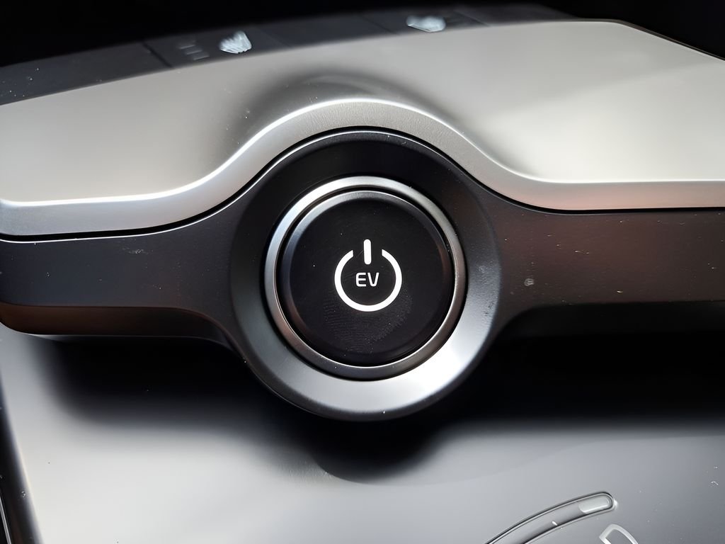 2025 Kia EV6 Light L/R - Photo 30