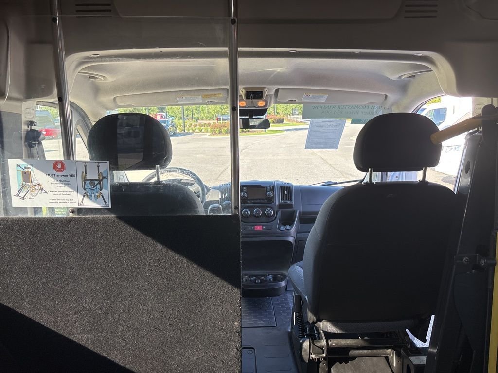 Used 2019 White Ram High Roof image 36