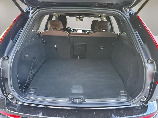 Used 2023 Black Stone Volvo Plus Bright Theme image 29