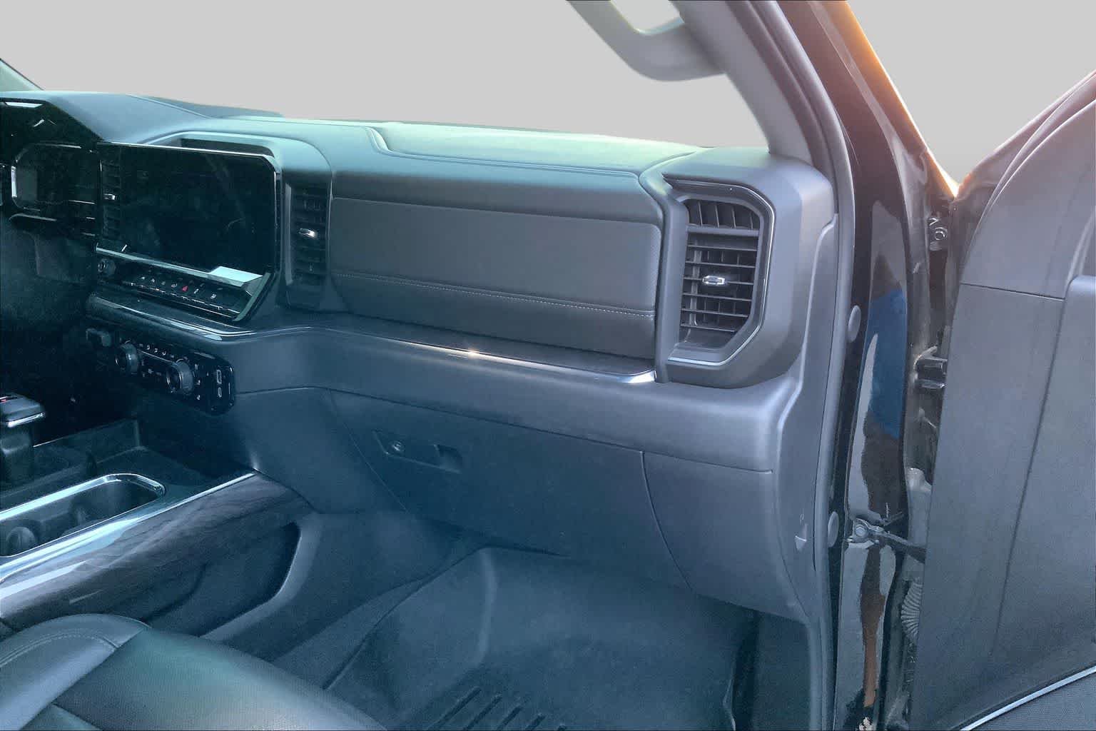 Used 2024 Black Chevrolet LTZ image 18