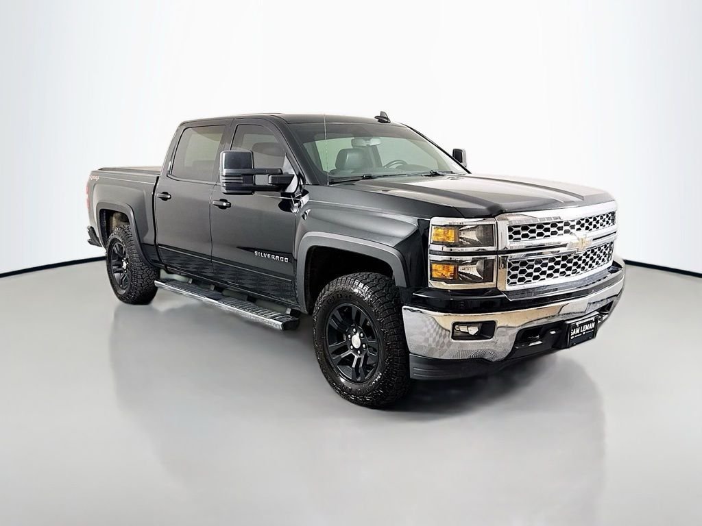 Used 2015 Chevrolet Silverado 1500 LT with VIN 3GCUKREC0FG231908 for sale in Champaign, IL