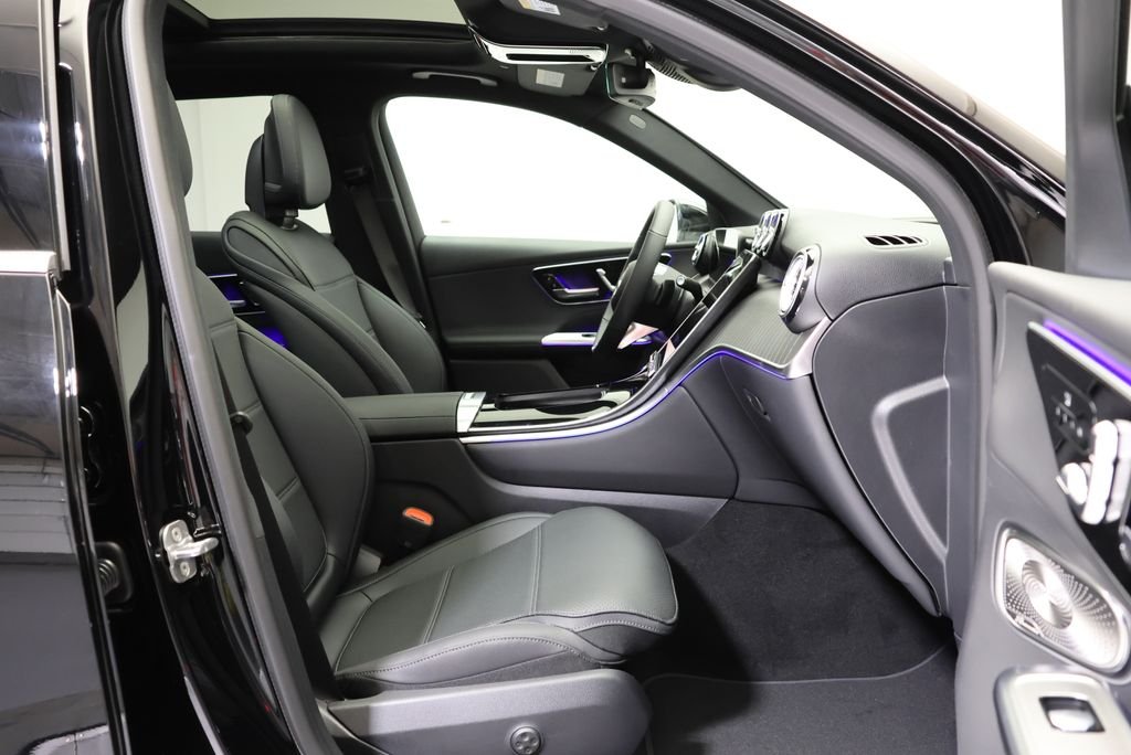 New 2026 Black Mercedes-Benz GLC 300 image 47