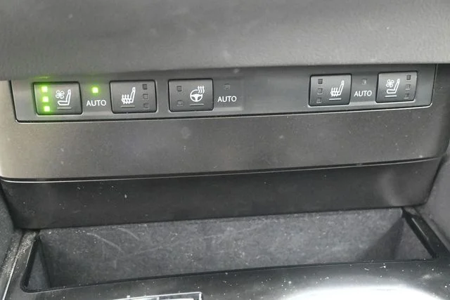 Certified Used 2024 Iridium Lexus 350 image 13