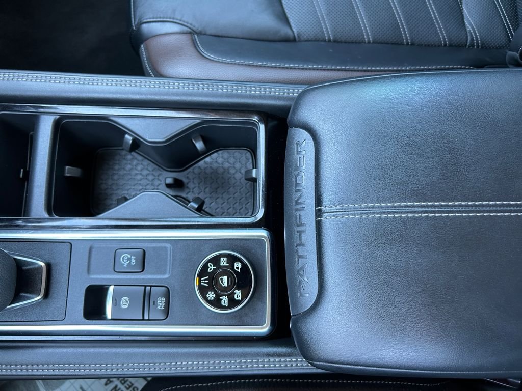 2023 Nissan Pathfinder Platinum - Photo 23