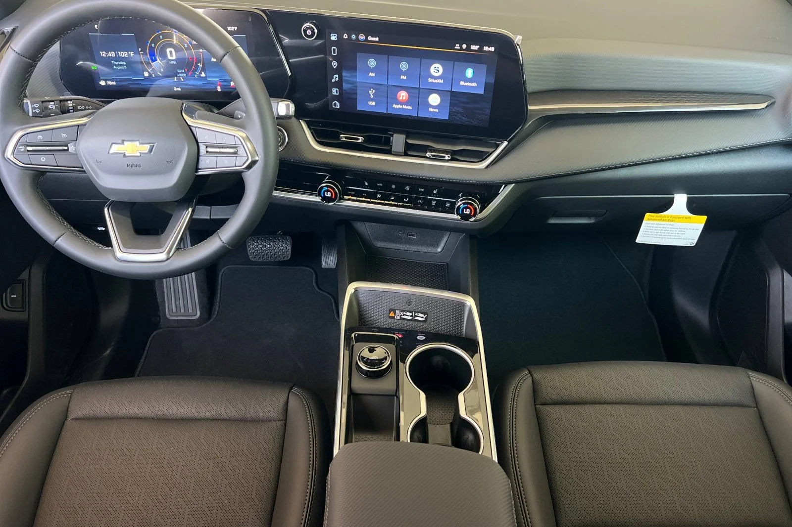 New 2027 Summit White Chevrolet LT image 13