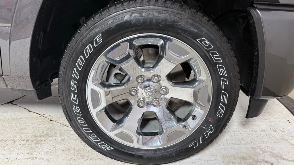 New 2026 Granite Crystal Metallic Clearcoat RAM Big Horn/Lone Star image 10