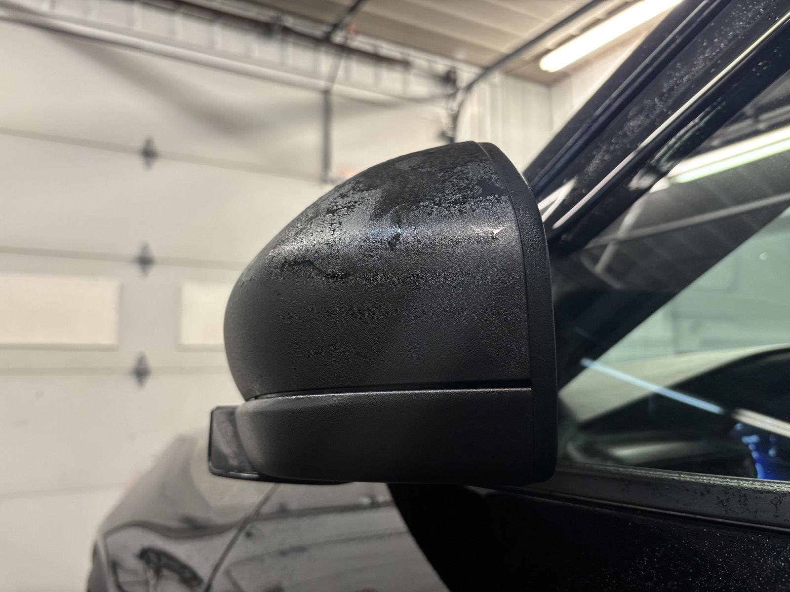 Used 2021 Agate Black Metallic Ford XLT image 42