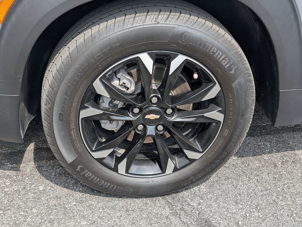 Used 2023 Gray Chevrolet LT image 11