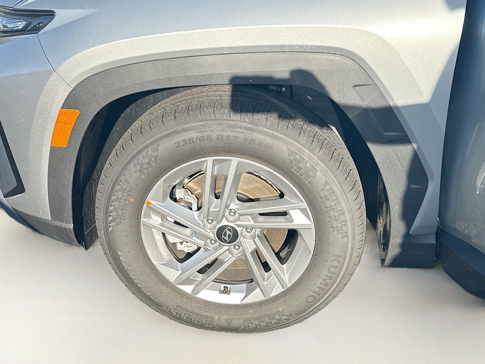 New 2026 Shimmering Silver Hyundai SE FWD image 47