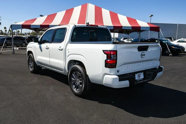 New 2026 Glacier White Nissan SV image 6