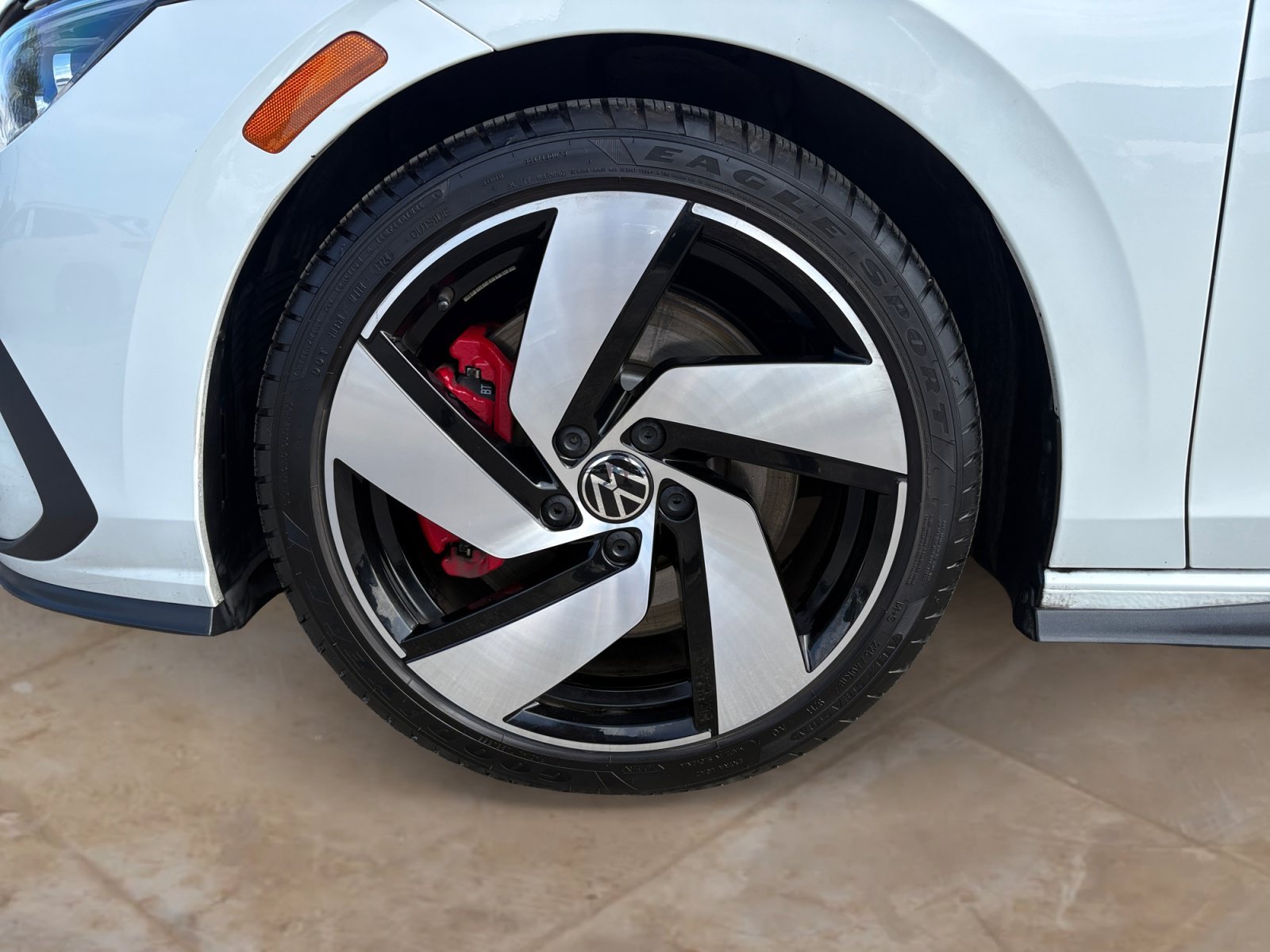 Used 2024 Opal White Pearl Volkswagen S image 25