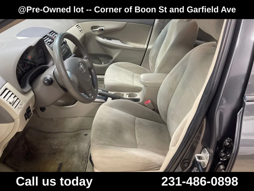 Used 2010 Gray Toyota LE image 14