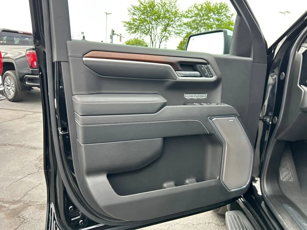 Certified Used 2026 Onyx Black GMC Denali image 18