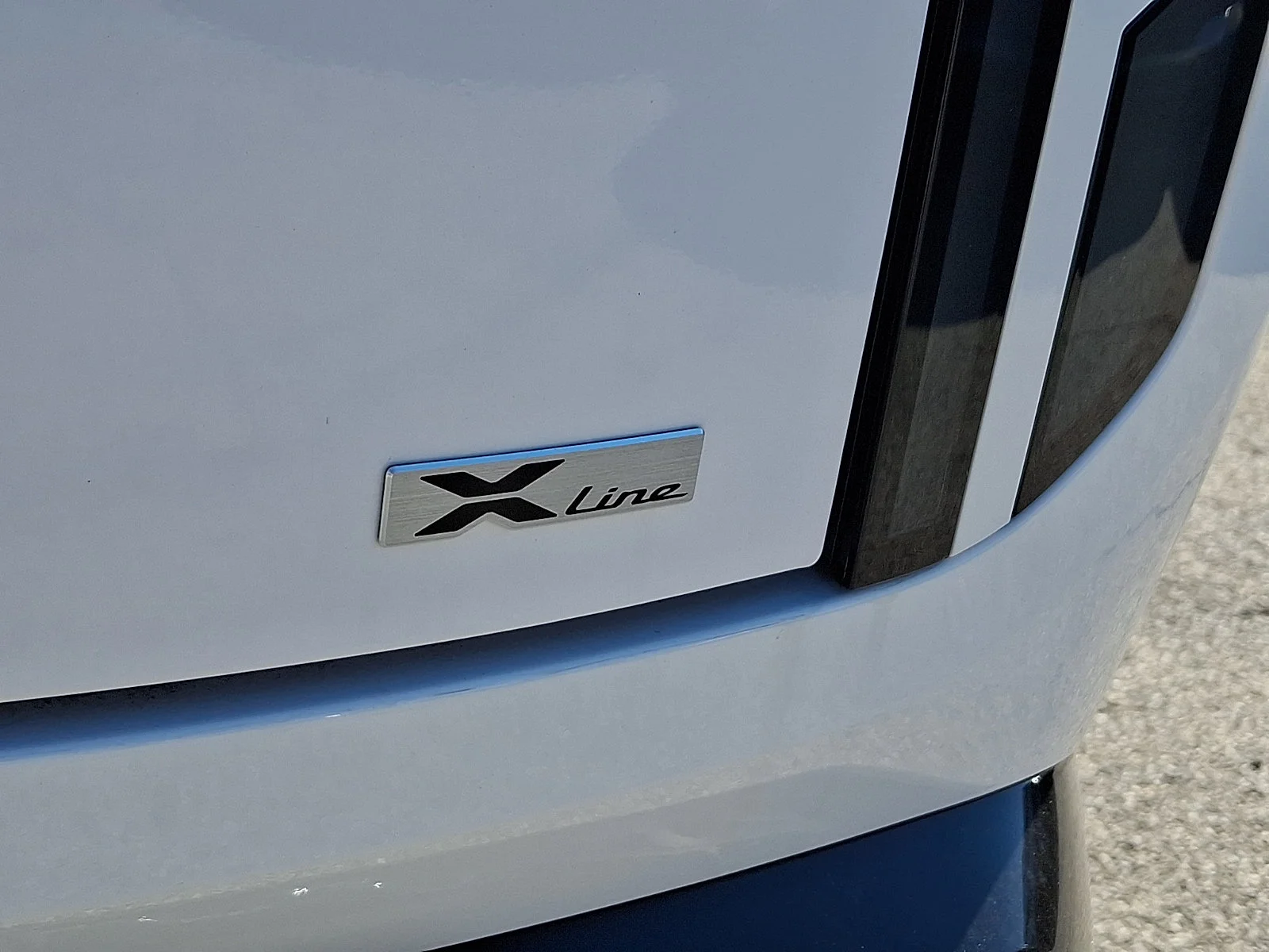 New 2027 White Kia X-Line SX image 22
