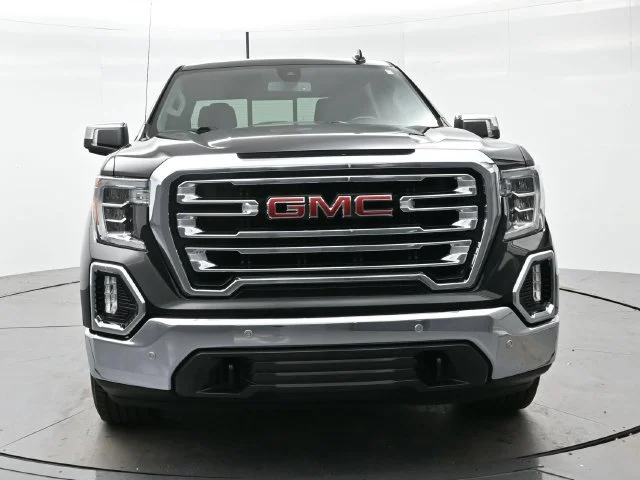 Used 2019 ONYX BLACK GMC SLT image 2