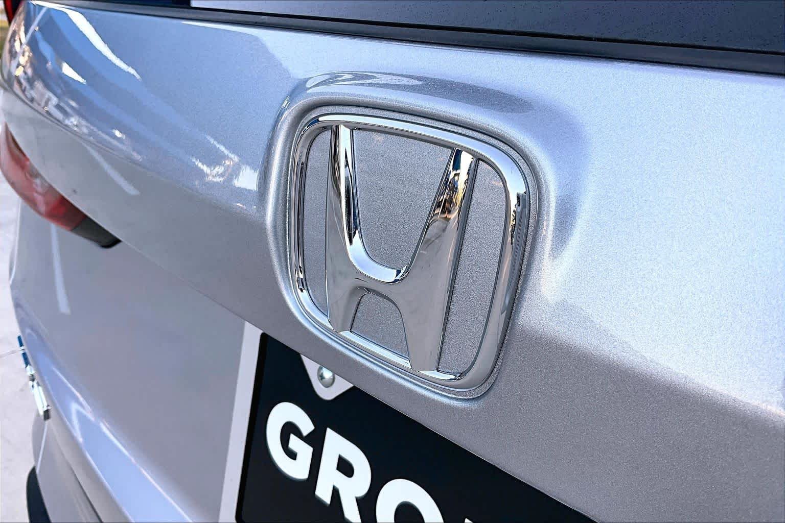 New 2026 Solar Silver Metallic Honda 2WD EX-L image 15