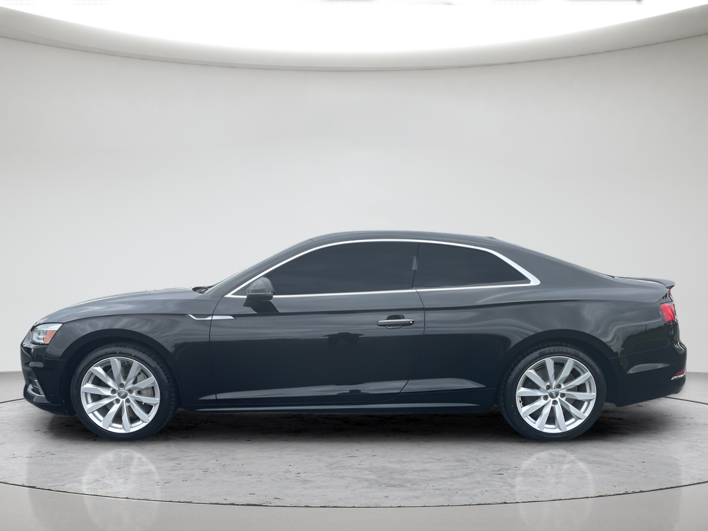 Used 2018 Black Audi 2.0T Premium image 8