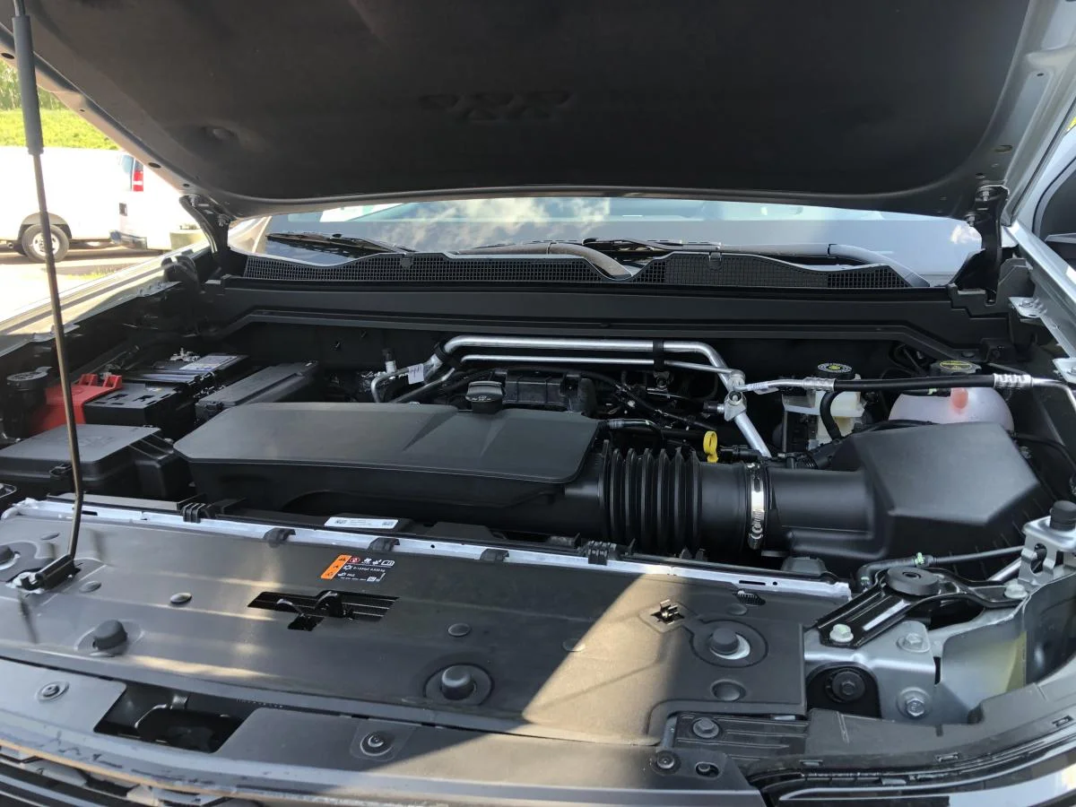 New 2026 Grey Chevrolet 4wd Crew Cab Zr2 image 17