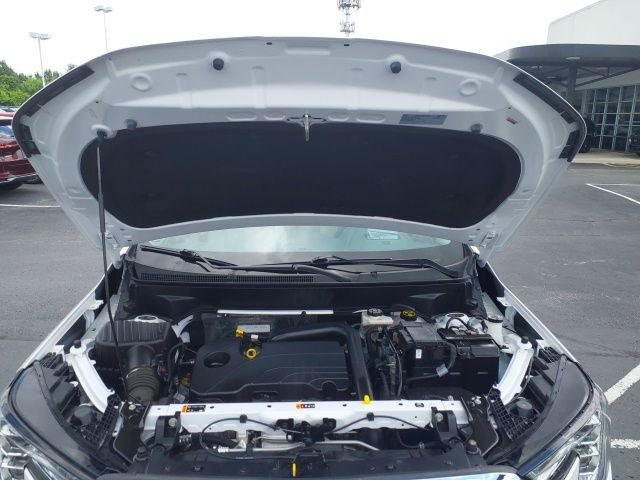 Used 2024 White GMC Denali image 6