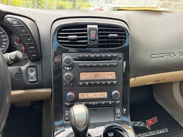 Used 2008 White Chevrolet Base image 23